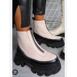 GANNI Chunky Platform Ankle Boots Cream Black Leather Made in Italy EU 40